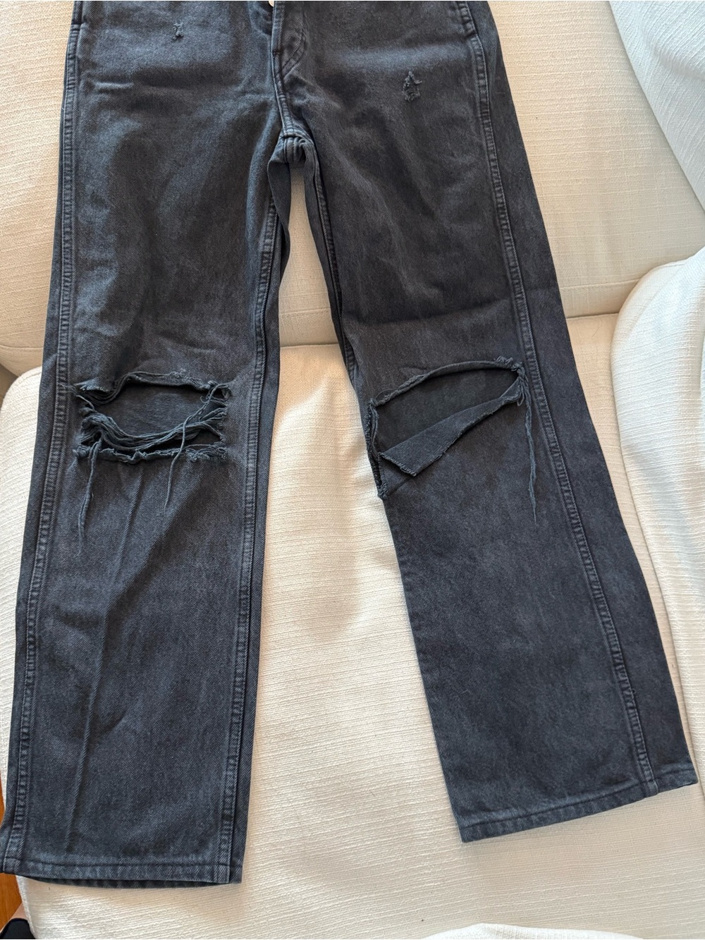 Re/done Grey Ripped Jeans - Picture 4 of 10